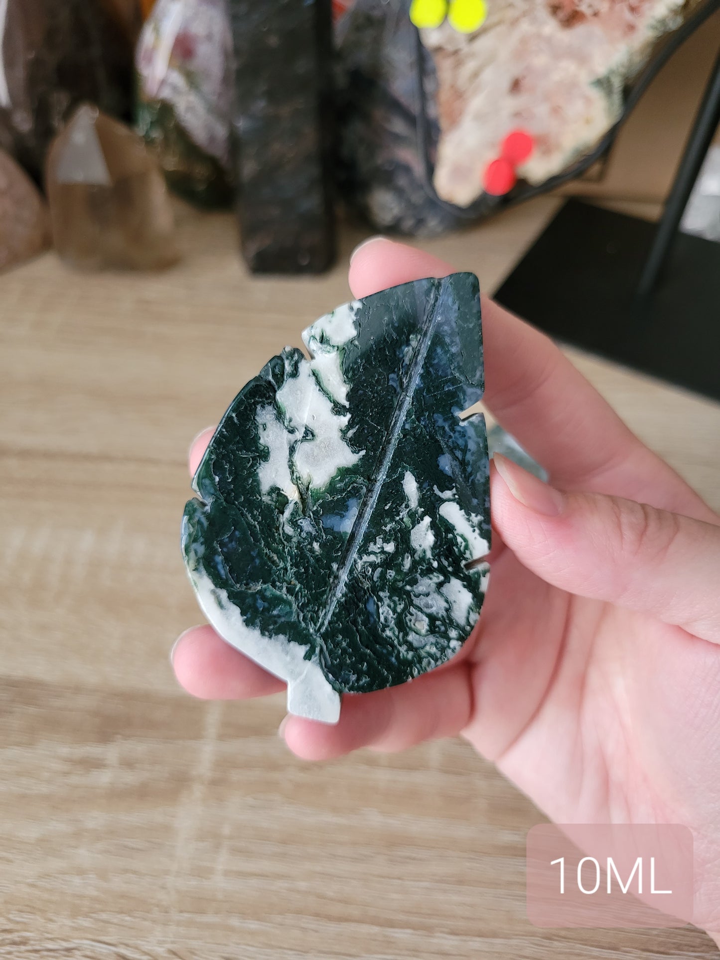 Dark Moody Moss Agate Leaf Carving 10ML