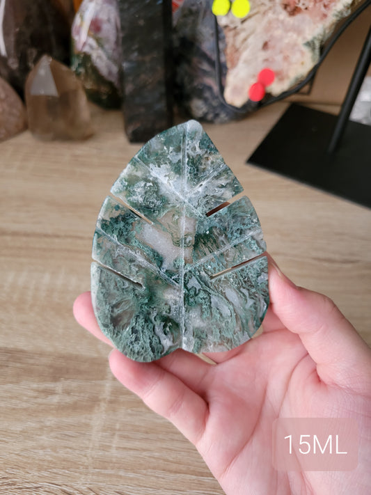 Translucent Moss Agate Leaf 15ML