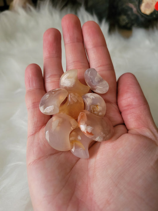 Mini Cute Flower Agate Moons