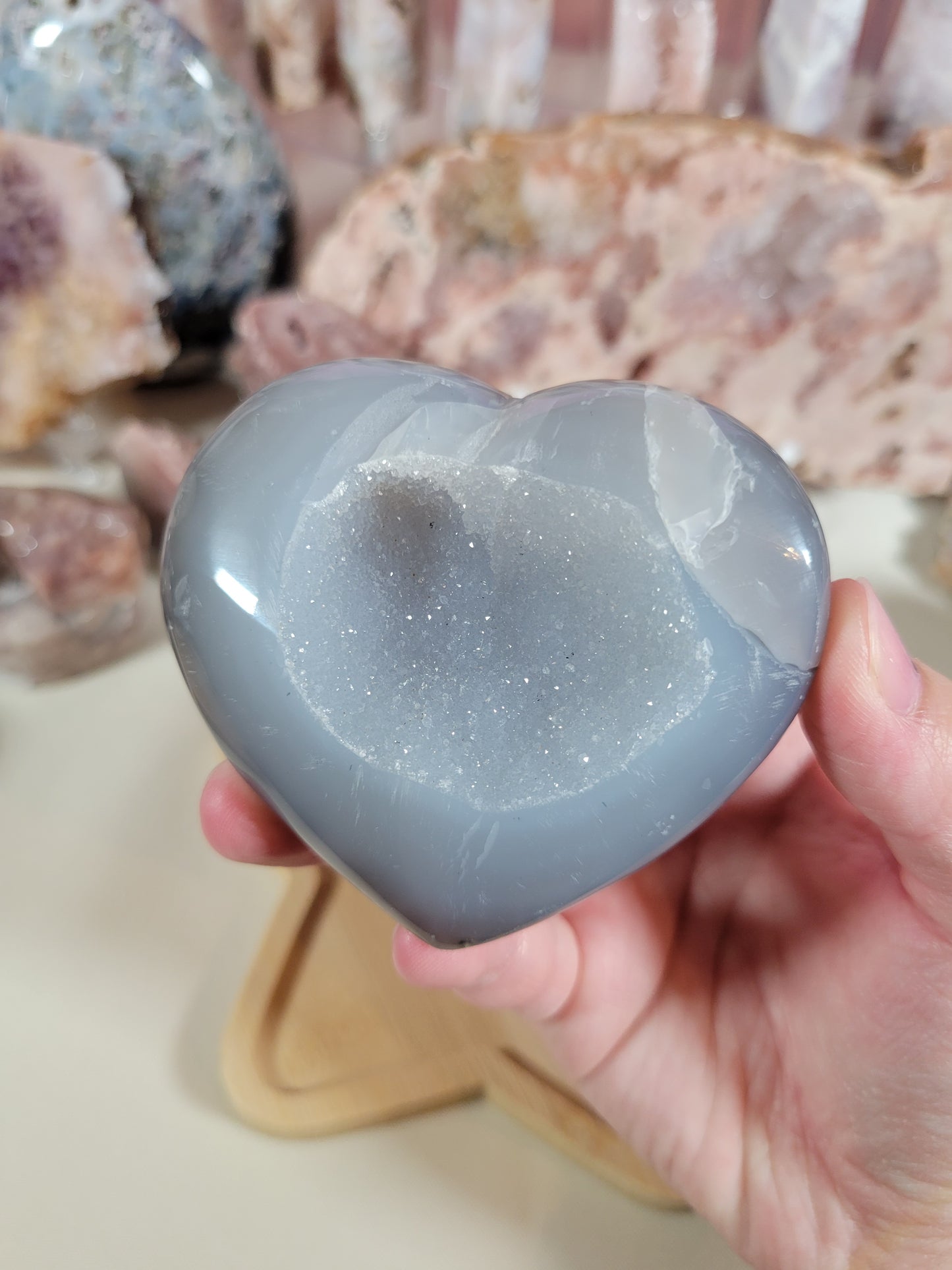 Sparkly Druzy Blue Grey Agate Heart Carving 27DH