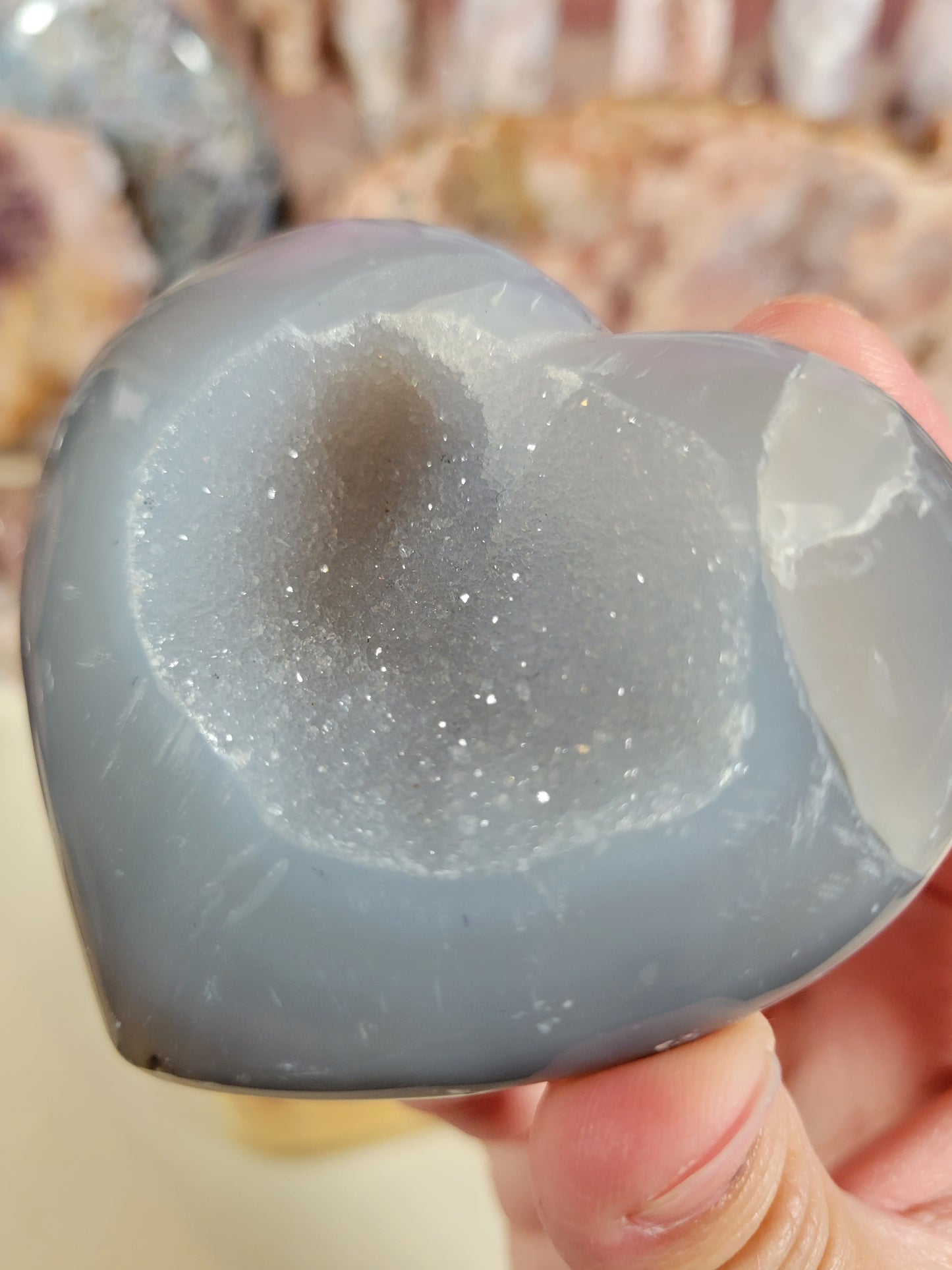 Sparkly Druzy Blue Grey Agate Heart Carving 27DH