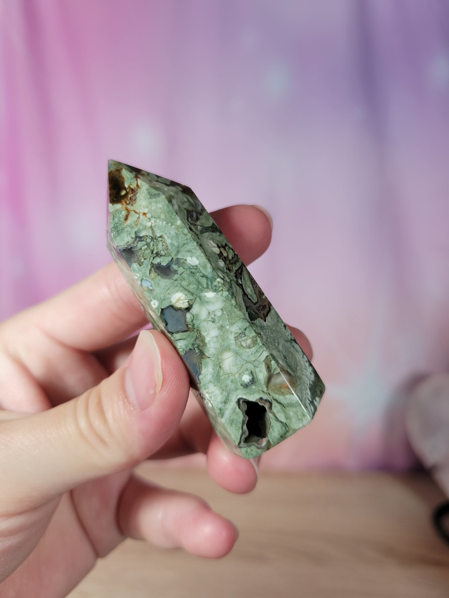 Light Green Mossy Rainforest Jasper Point 16RF