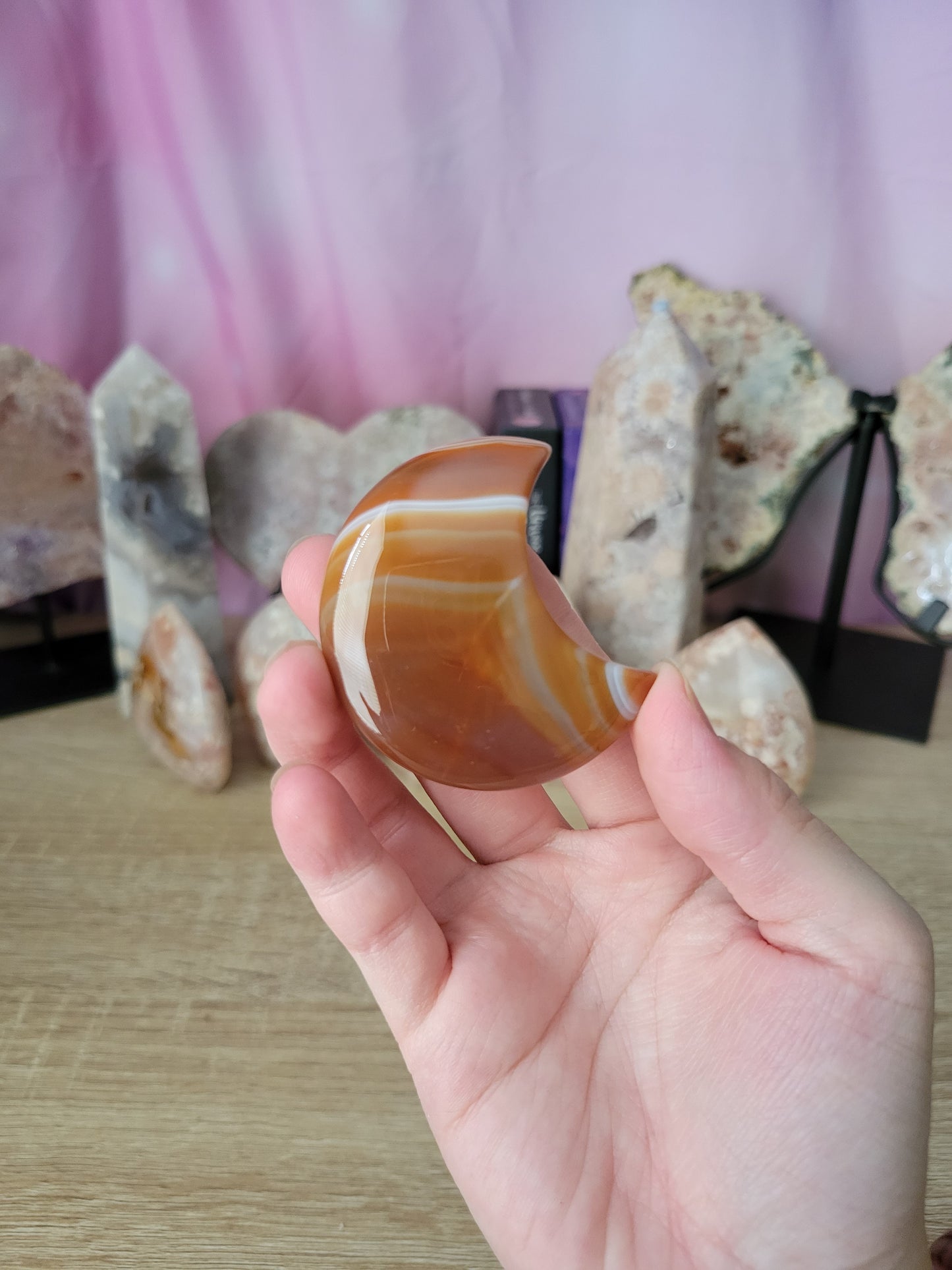 Banded Carnelian Moon 12CM