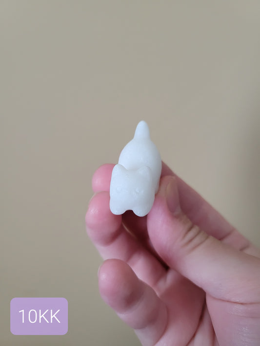 Cute White Snow Agate Kitty Carving 10KK