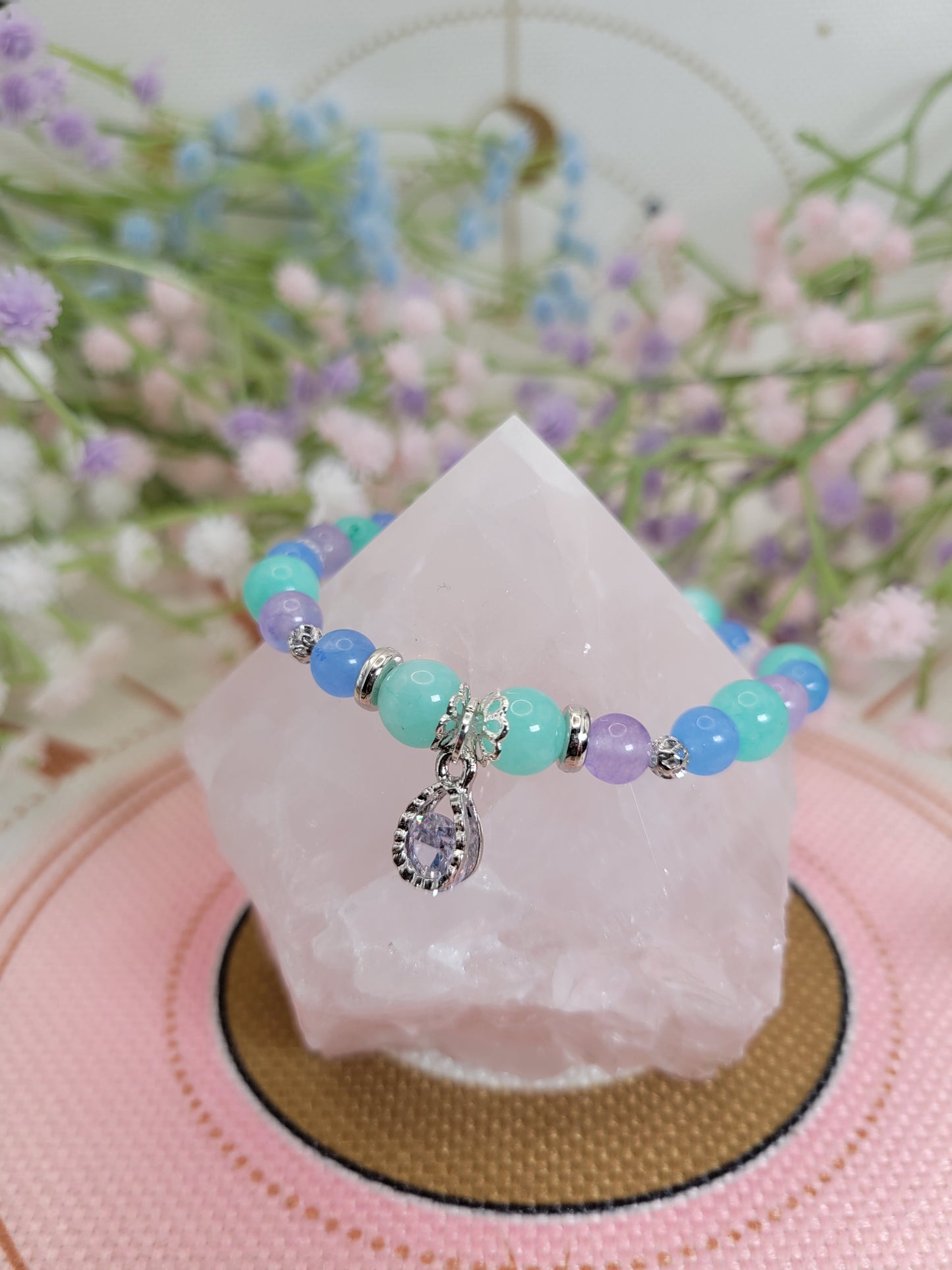 SV1 Emerald Green Chalcedony, Blue Chalcedony, and Purple Chalcedony Bracelet