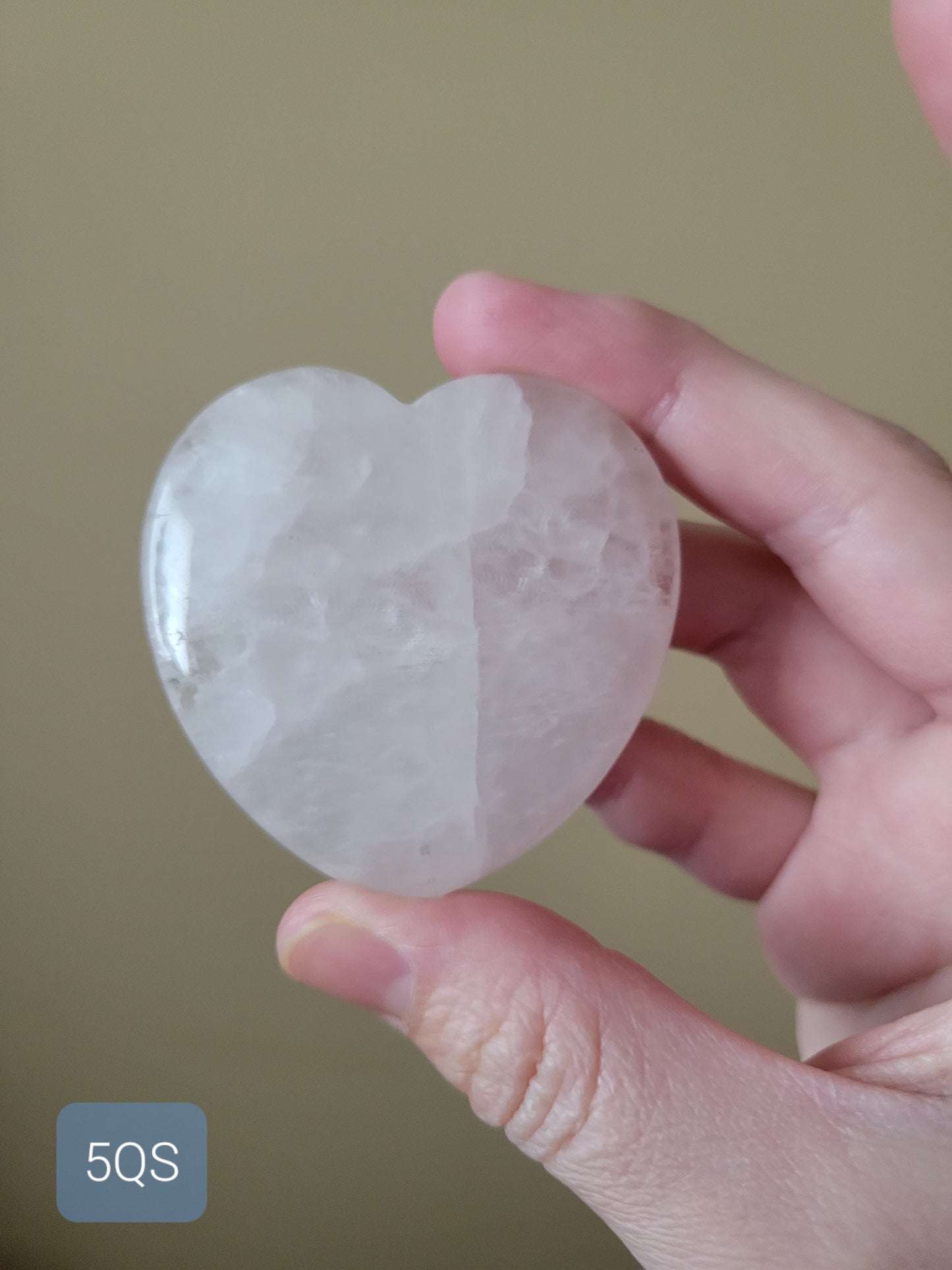 Flat Rose Quartz Heart Carving (Choose from list)