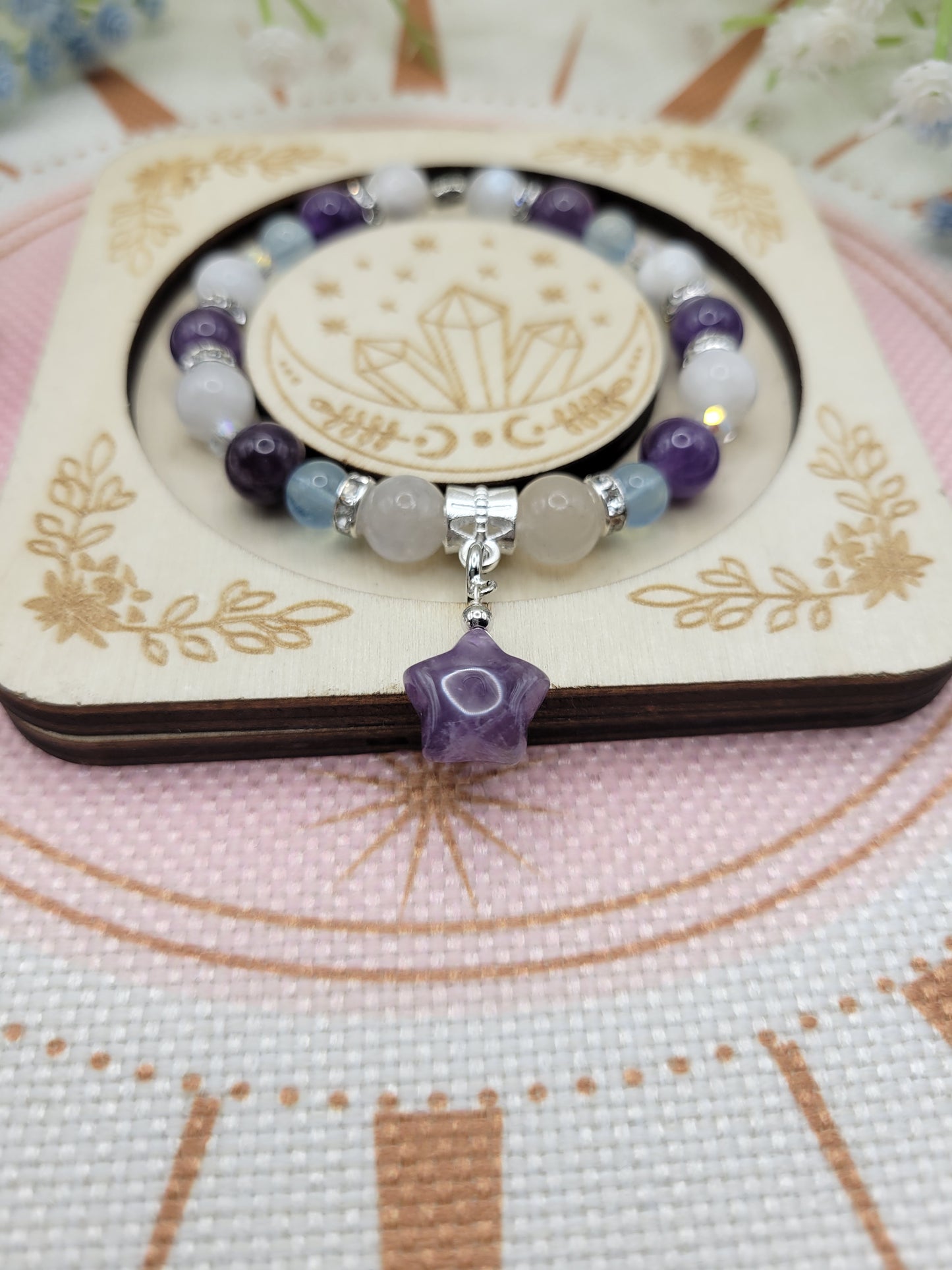 SV39 Amethyst, Aquamarine, and Moonstone Bracelet