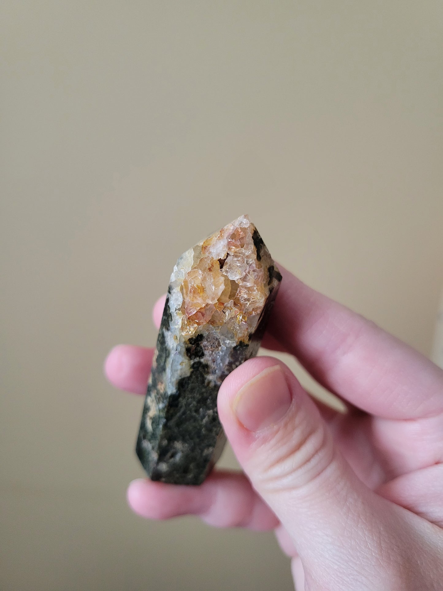 Small Quartzy OJ Ocean Jasper Point 12OJ