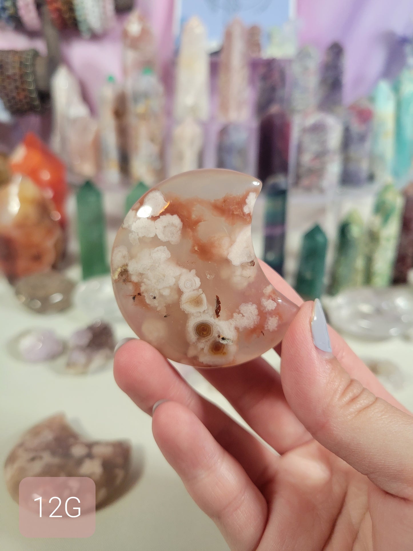 Flower Agate Moon Carving 12G