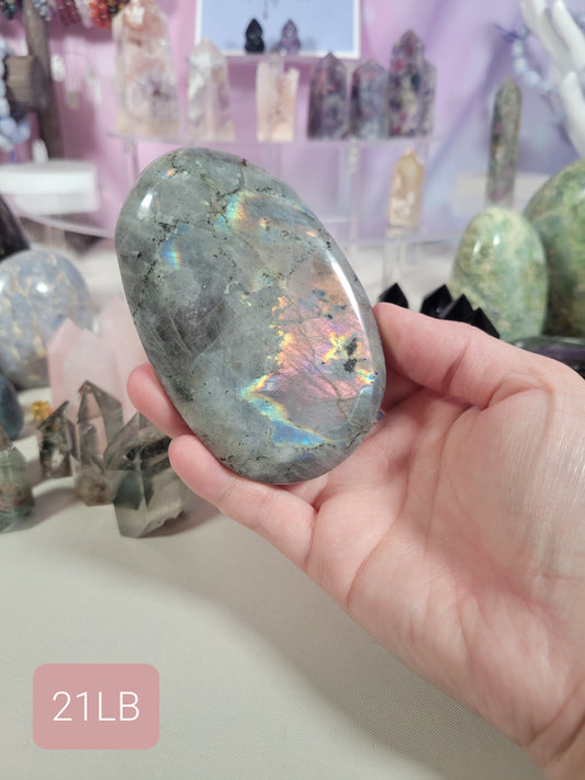 Labradorite Palmstone 21LB