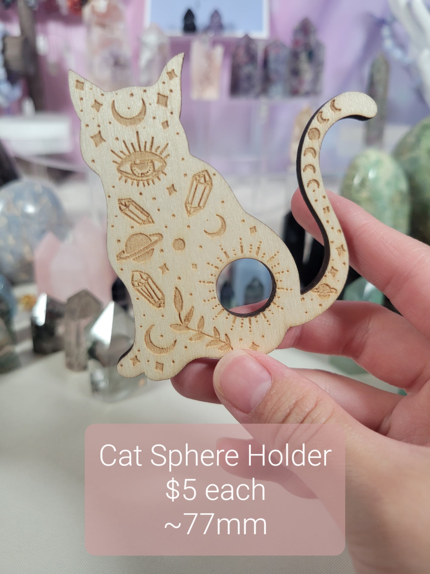 Wooden Cat Sphere Holder