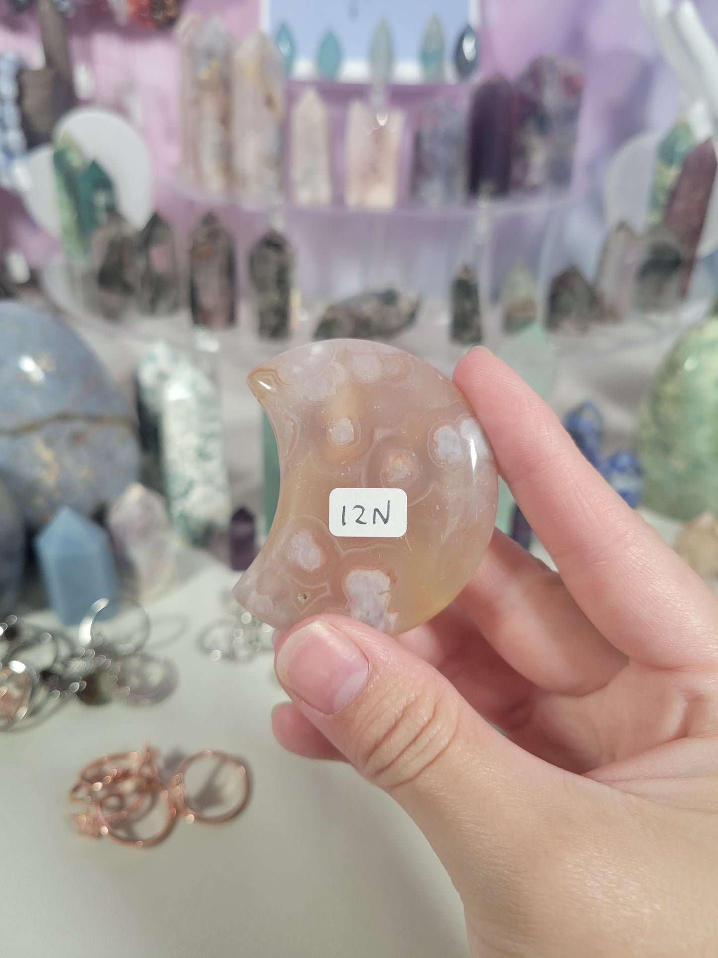 Flower Agate Moon Carving 12N