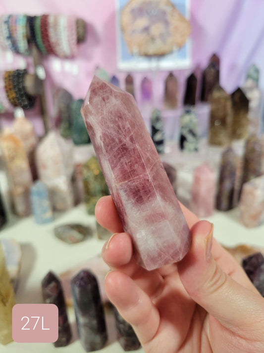 Lavender Rose Quartz Point 27L