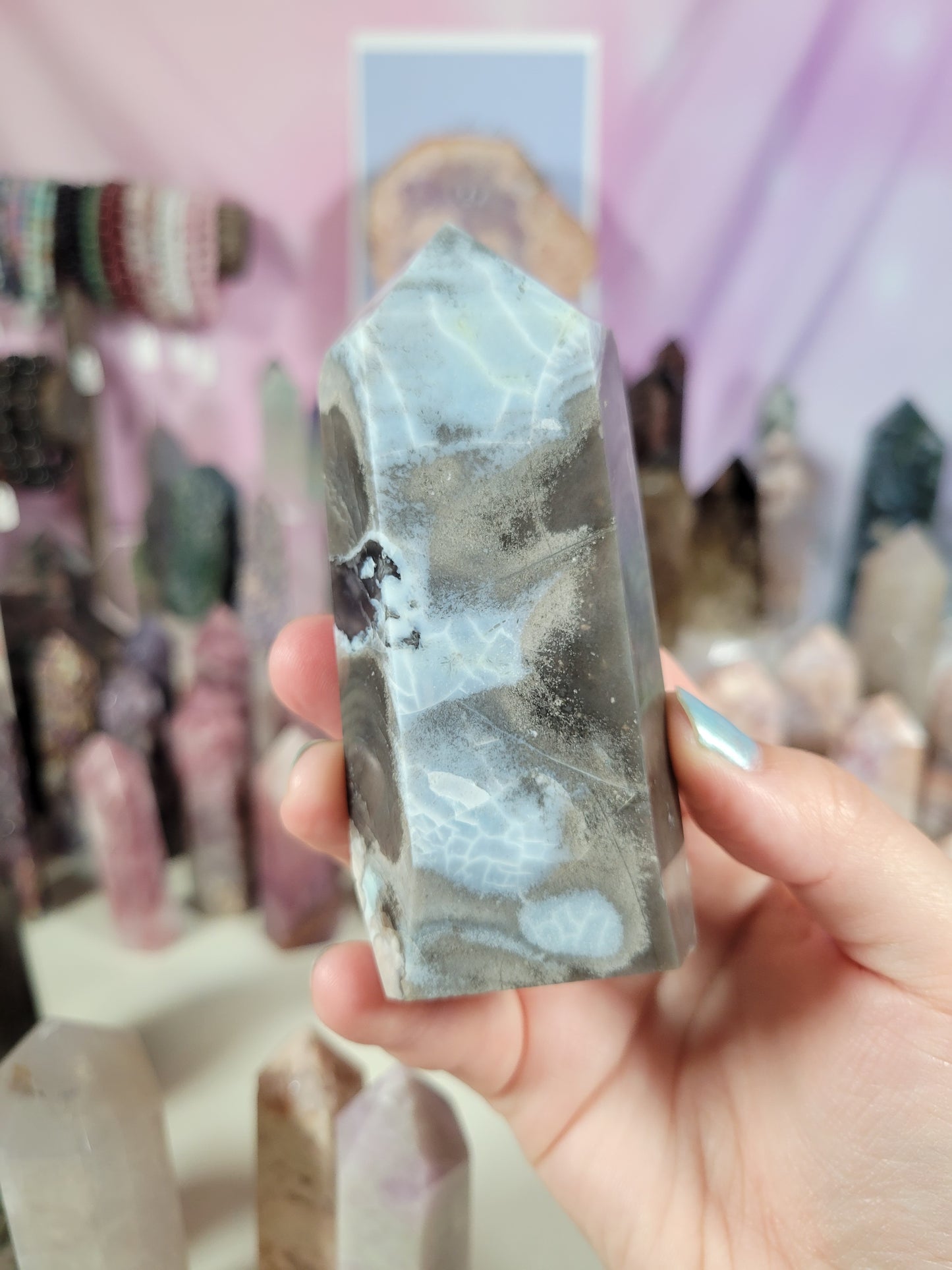 Dark Blue Black Flower Agate Point 66BT