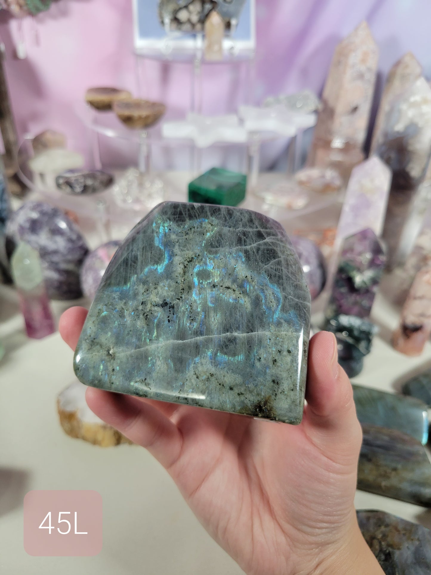 Standing Stormy Flash Labradorite Freeform 45L